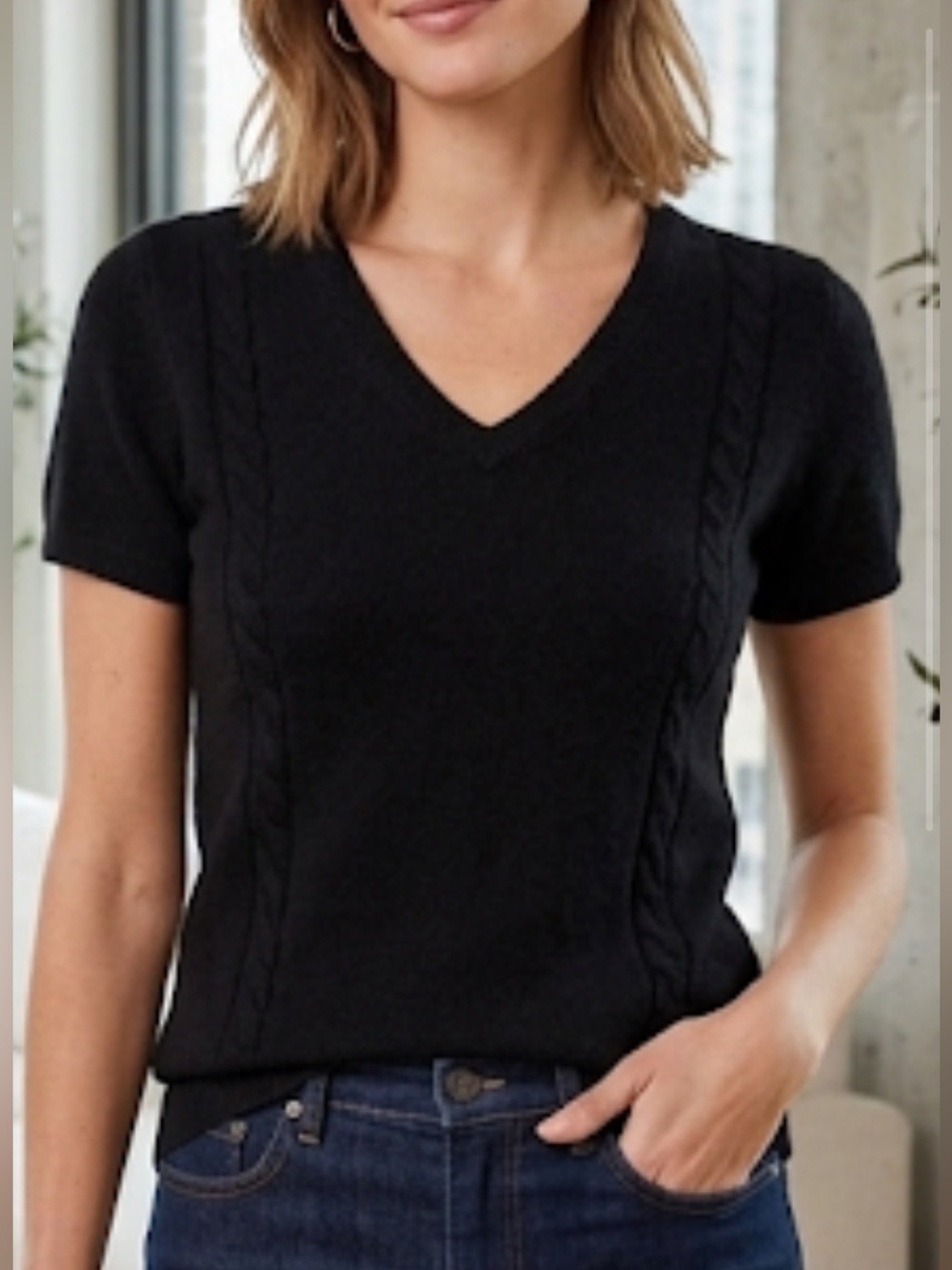 Classiques Entier Black Cashmere V-Neck Short Sleeve Top Size SP